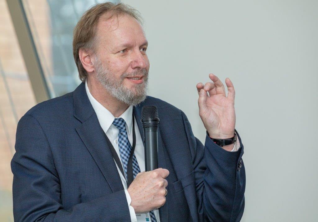 Prof. Dr. Bernd Kordaß von der Universität Greifswald und …