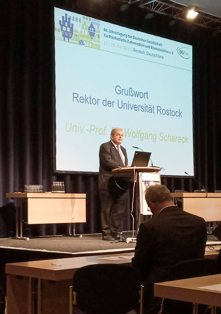 Prof. Dr. Wolfgang Schareck, Rektor der Universität Rostock (Foto: Quintessenz)