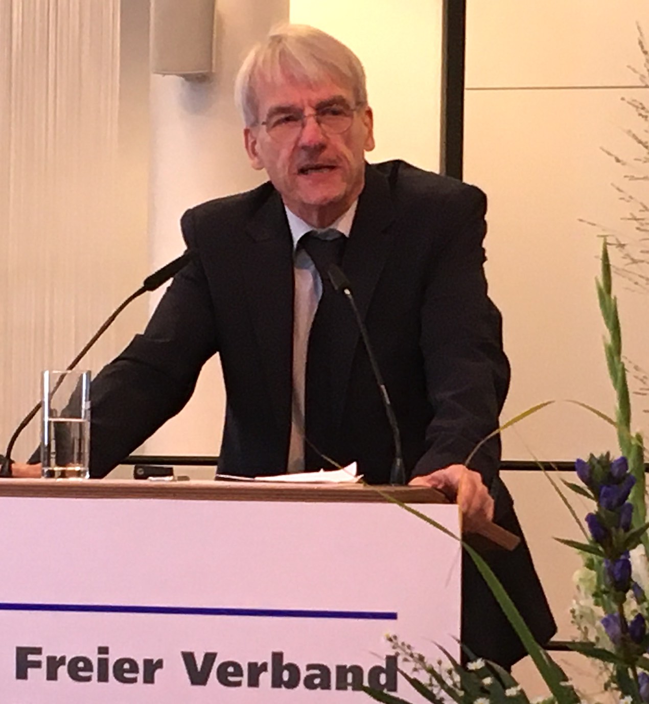 ZA Harald Schrader, Bundesvorsitzender des FVDZ