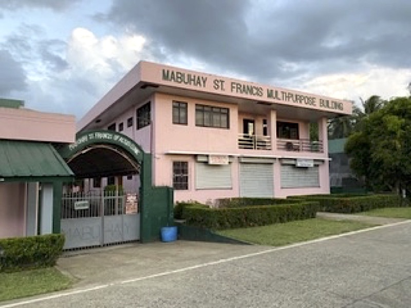 Die Mabuhay-Klinik auf den Philippinen wurde mit Mitteln des HDZ zum Gesundheitszentrum ausgebaut.
