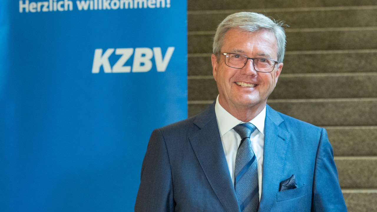 Dr. Wolfgang Eßer, Vorsitzender des Vorstands der KZBV