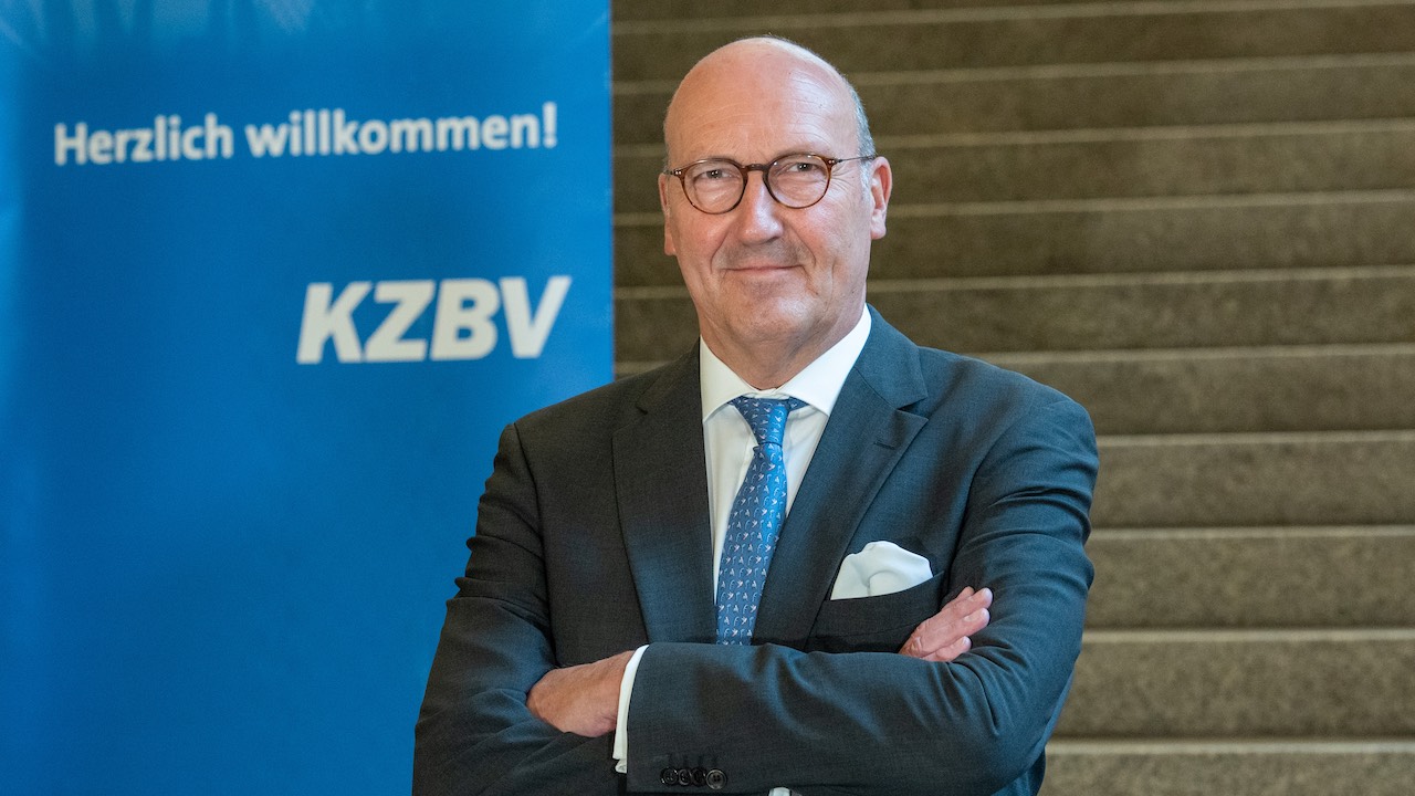Dr. Karl-Georg Pochhammer, stellvertretender Vorstandsvorsitzender der KZBV
