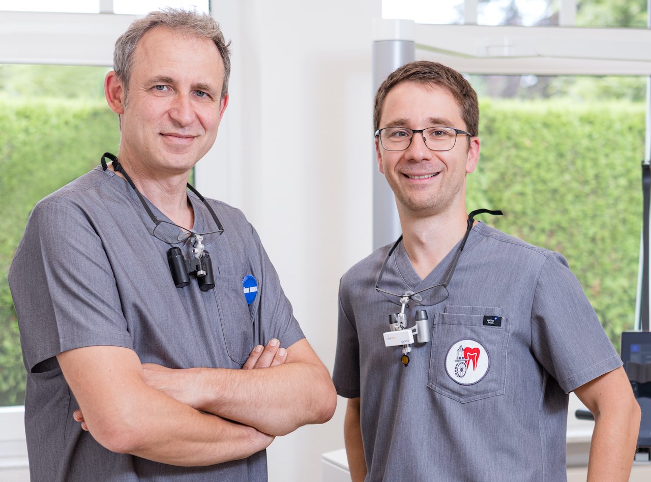 E-Rezept-Vorreiter: Dr. Knut Karst (links) und Dr. Oliver Schäfer, Vorstand der KZV Thüringen.