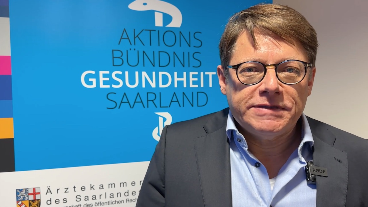 Der KZV-Vorstandsvorsitzende Jürgen Ziehl hat ebenfalls ein Statement zur Situation der Zahnärzteschaft im Saarland ab.